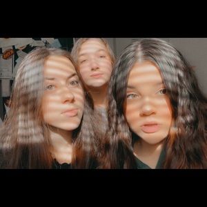 Meet your Posher, Isabella